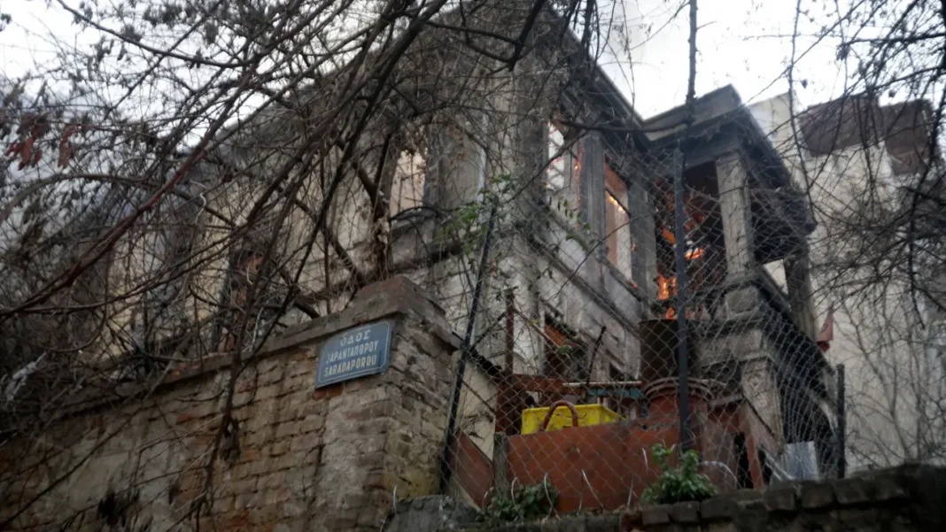 fef6c7ce-2566314 Θεσσαλονίκη: Εκκένωση της κατάληψης «Libertatia» – Τουλάχιστον 19 προσαγωγές