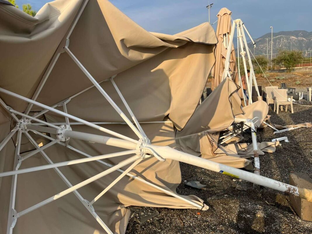 Καλαμάτα: Ζημιές σε καταστήματα στη Δυτική παραλία από μπουρίνι