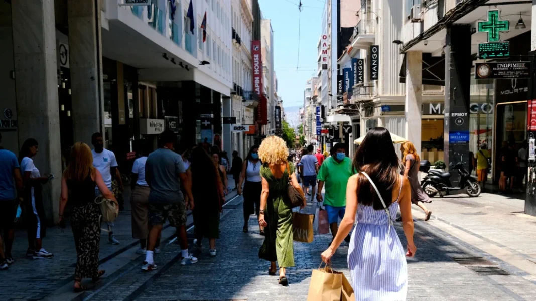 Η ακτινογραφία των μέτρων 1,4 δισ. της ΔΕΘ: Μόνιμες αυξήσεις σε δημόσιο και ιδιωτικό τομέα, μποναμάς σε 2 εκατ. τα Χριστούγεννα