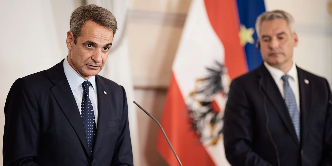 Η Γερμανία πιέζει την Ελλάδα στο μεταναστευτικό, λόγω ακροδεξιάς -Η απάντηση της Αθήνας