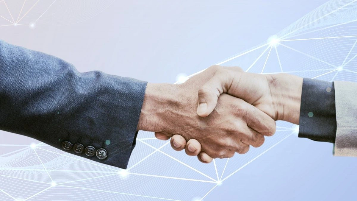 Tι αλλάζει στο τεκμαρτό εισόδημα για περίπου 735.000 ελεύθερους επαγγελματίες