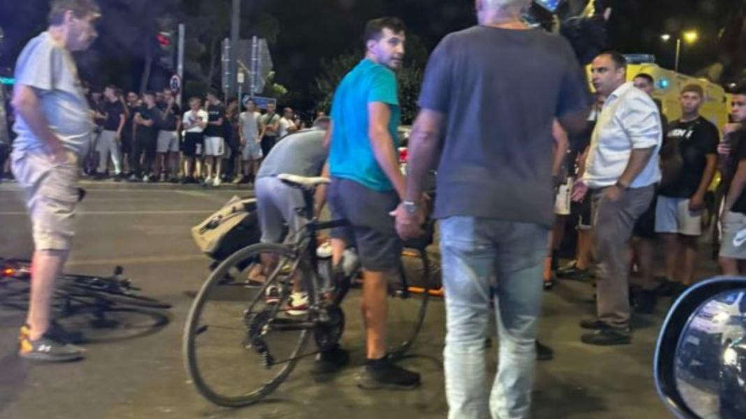 Εικόνες από το τροχαίο με την παράσυρση ποδηλάτου από αυτοκίνητο
