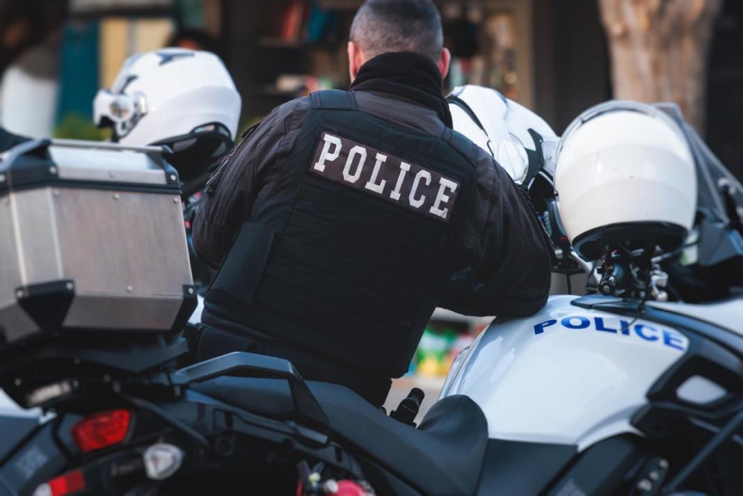 Πώς δρούσε η σπείρα εκβιαστών στη Μύκονο: Χρέωναν με τη σεζόν - Ο «Τόνι», ο υπαρχηγός και οι εισπράκτορες