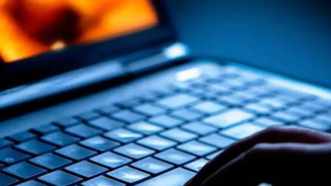 Ανήλικος έπεσε θύμα εκβιασμού, άγνωστος κοινοποίησε προσωπικές του στιγμές