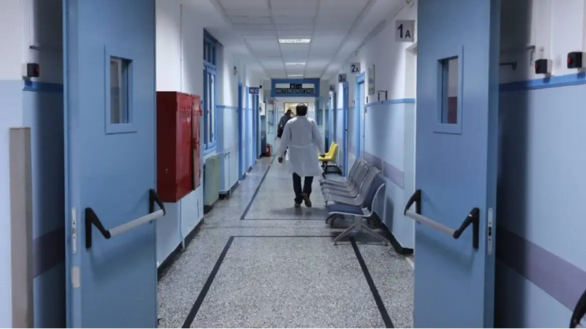 Εξαπάτησαν την 82χρονη μητέρα της προέδρου των νοσοκομειακών γιατρών Ρόδου – Δεν έφτασαν τα χρήματα και ζήτησαν κοσμήματα