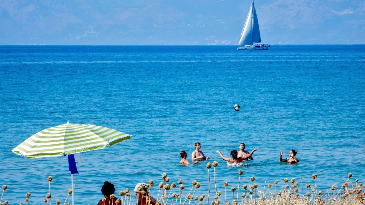 Έρευνα: Η θερμοκρασία των ελληνικών θαλασσών αυξήθηκε 1,5°C τα τελευταία 30 χρόνια