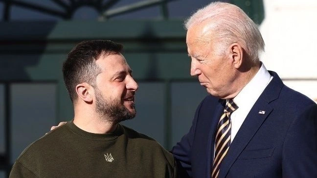 «Έτοιμος» να αφήσει τους Ουκρανούς να χτυπήσουν τους Ρώσους με αμερικανικούς πυραύλους ο Μπάιντεν