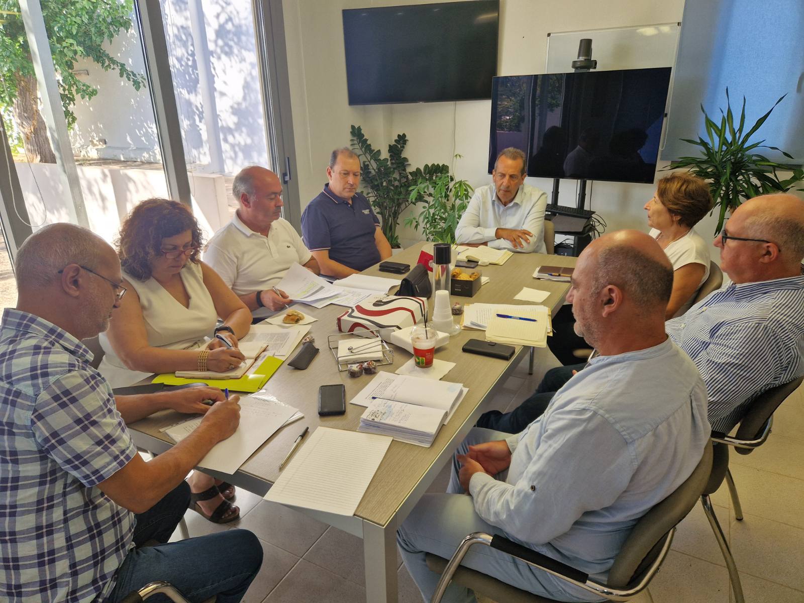 Δήμος Χερσονήσου:  Συνάντηση εργασίας με εκπροσώπους της Διοικούσας Επιτροπής του ΓΕΩΤ.Ε.Ε.και την αν. Προϊσταμένη Διεύθυνσης Κτηνιατρικής Περιφέρειας Κρήτης