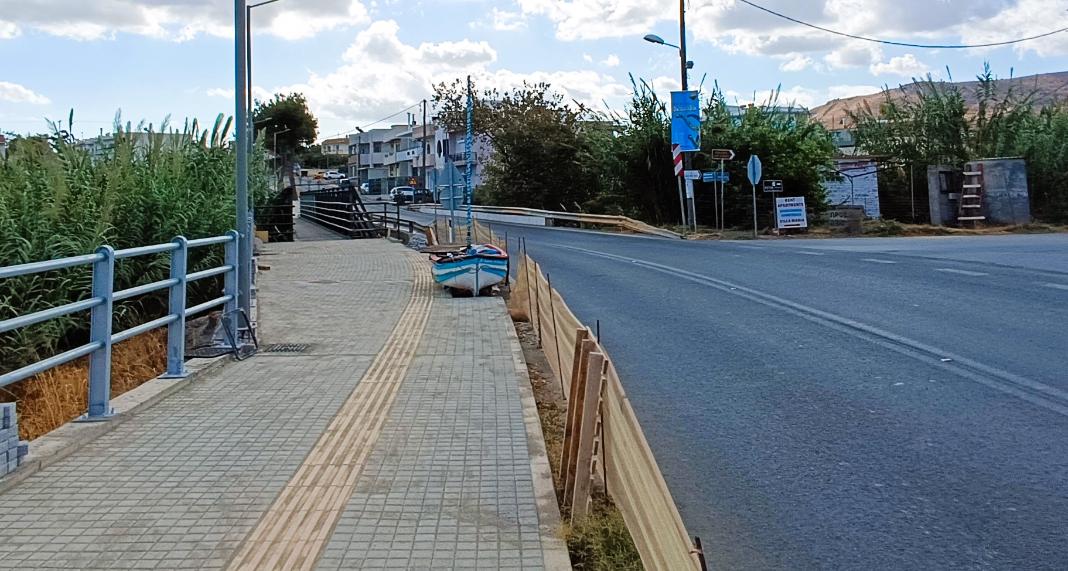 Ασφαλής πλέον όδευση μαθητών και πολιτών μέσω της πεζογέφυρας Γουρνών