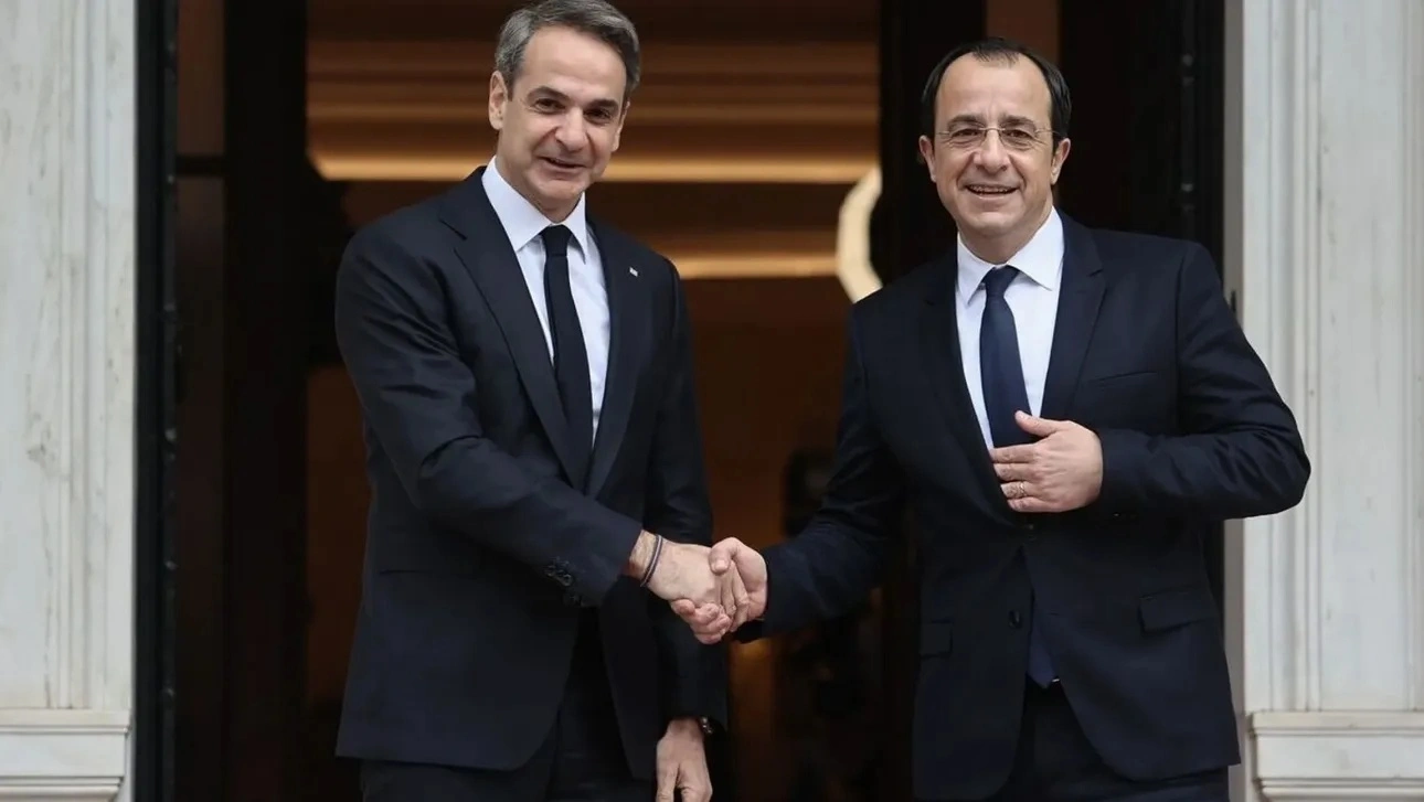 Τηλεφωνική επικοινωνία Μητσοτάκη και Χριστοδουλίδη – Θα συναντηθούν την Πέμπτη στην Αθήνα