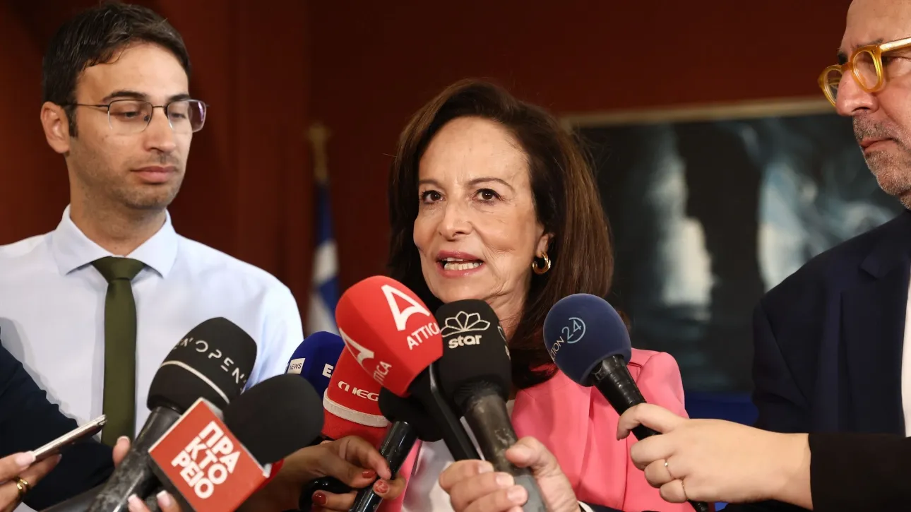 Διαμαντοπούλου: «Την επόμενη μέρα θα είμαι εδώ και θα προσφέρω με όλες μου τις δυνάμεις»