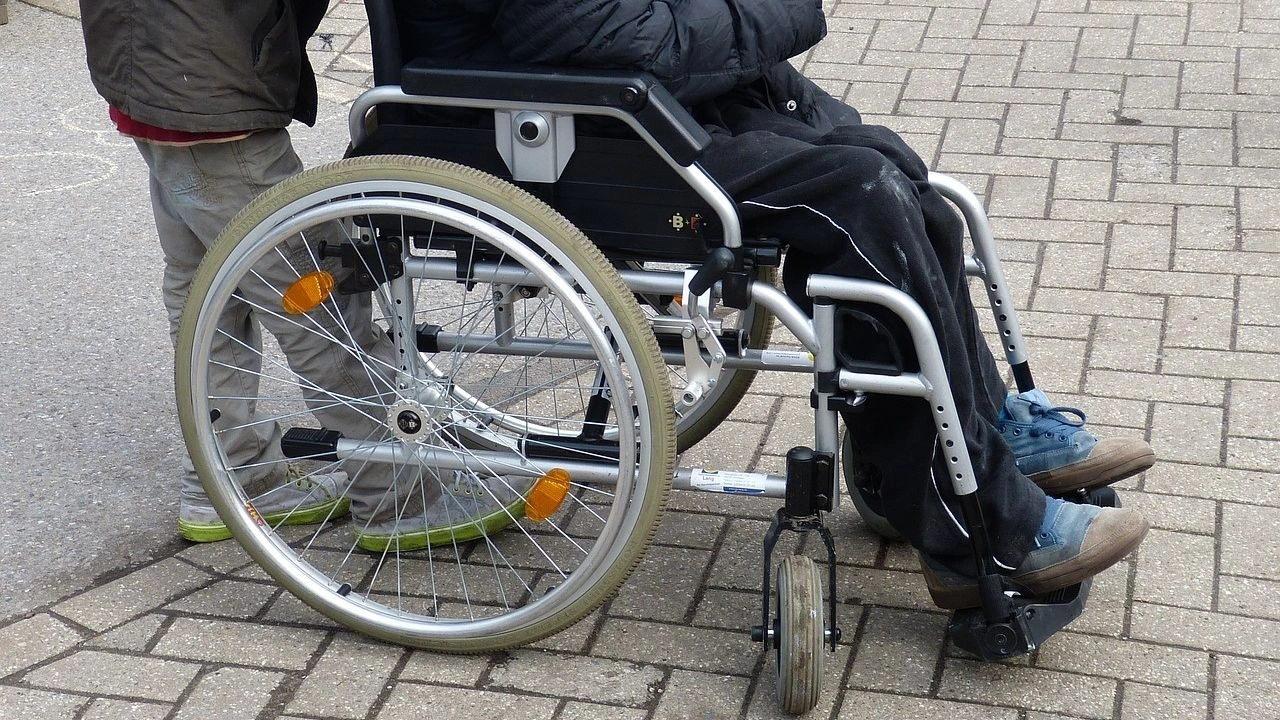 Στα 750 ευρώ το επίδομα αναδοχής για παιδιά με αναπηρία