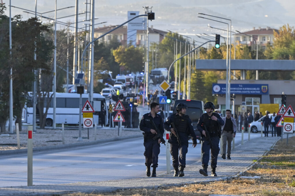 Τουρκία: Πώς έδρασαν οι τρομοκράτες στην επίθεση εντός της Αεροδιαστημικής Βιομηχανίας