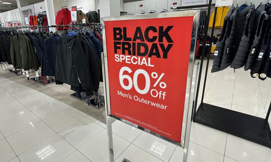 Black Friday 2024: Η ημερομηνία που πέφτει φέτος η «Μαύρη Παρασκευή»