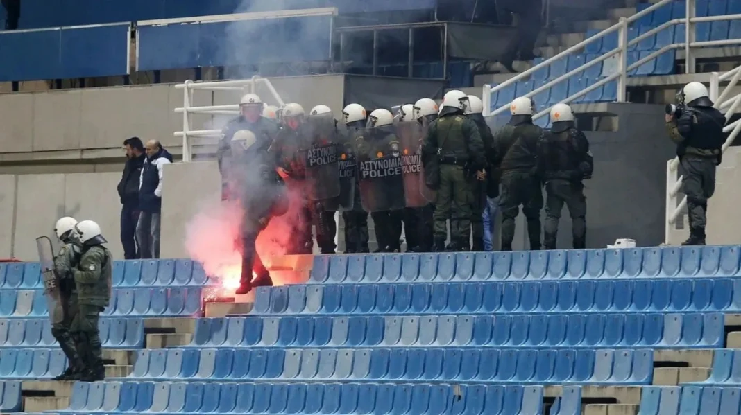 Άγριο επεισόδιο οπαδικής βίας – Δεκάδες προσαγωγές