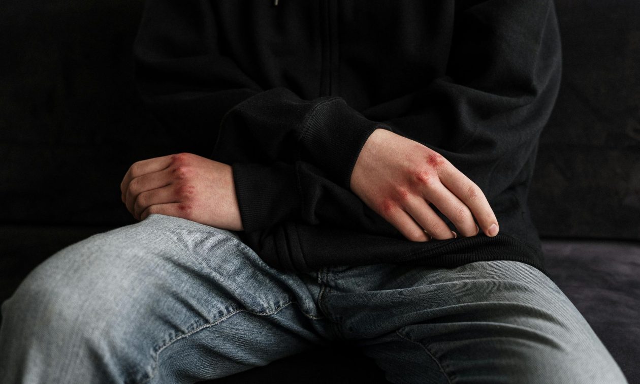 Βαρύ πρόστιμο σε ανήλικη μάρτυρα περιστατικού μπούλινγκ σε σχολείο