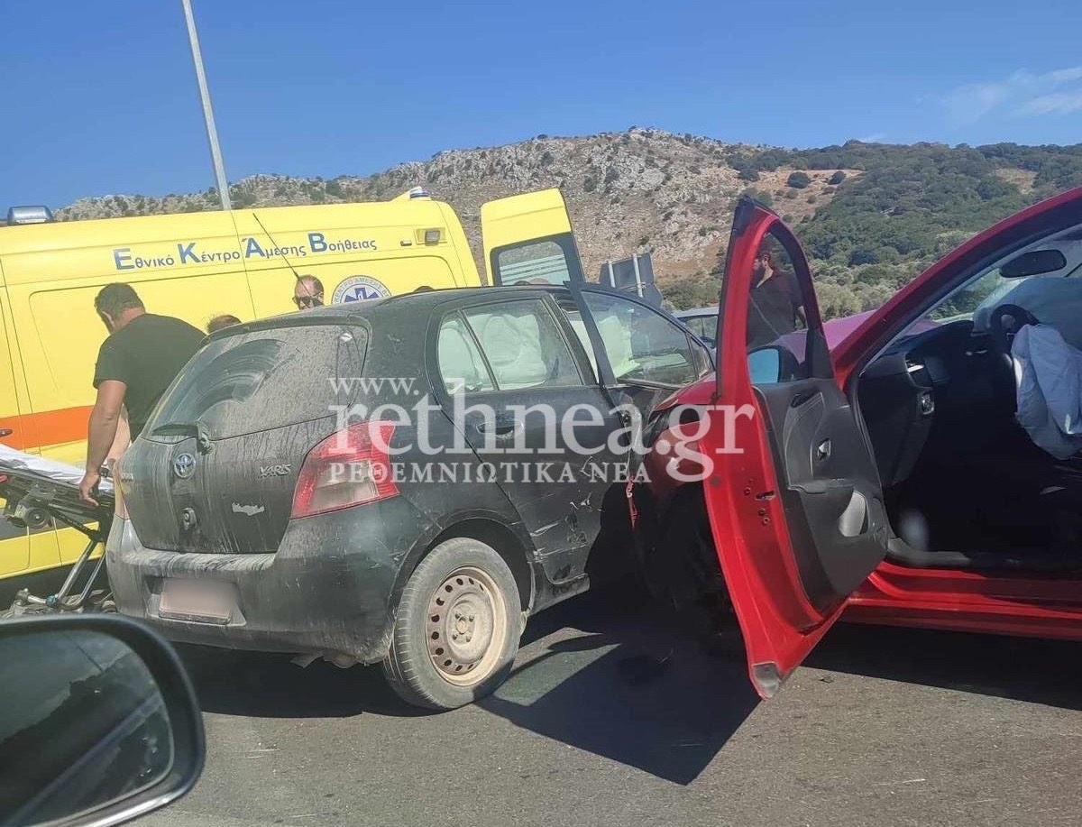 Νέο τροχαίο στην Κρήτη: Συγκρούστηκαν δύο αυτοκίνητα