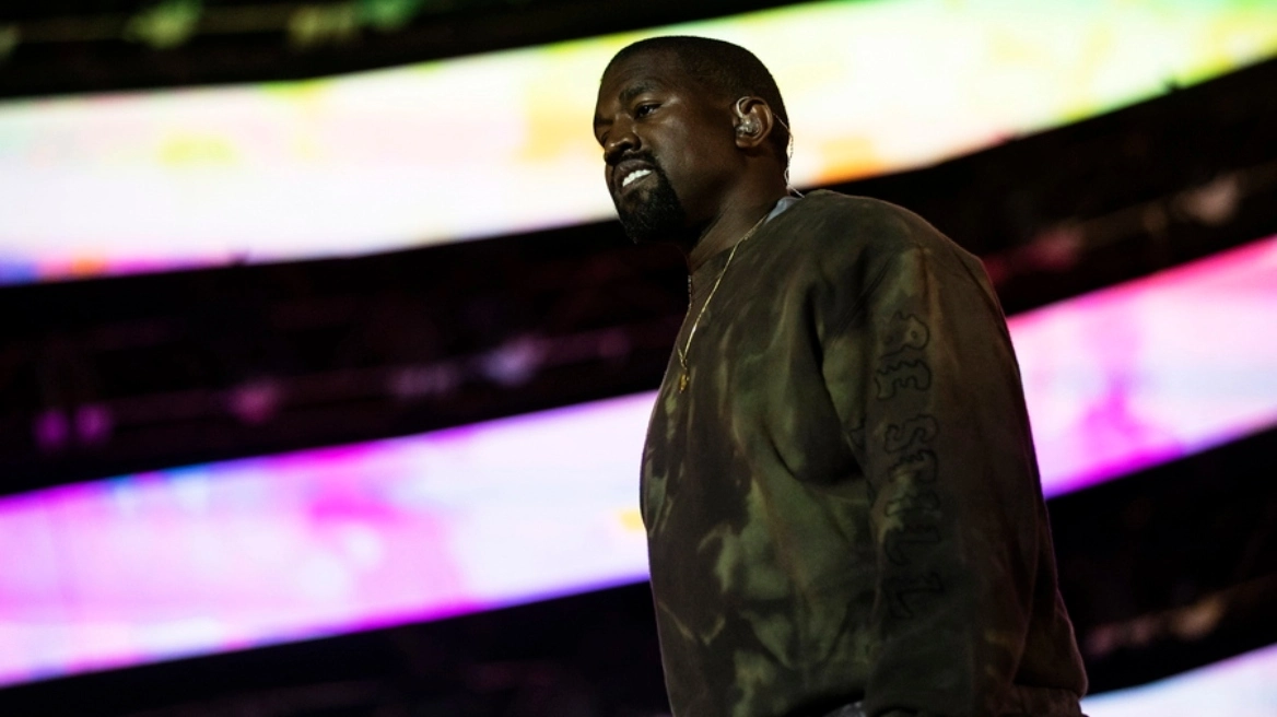 Κάνιε Γουέστ: Κι άλλη μήνυση κατά του ράπερ – Πρώην βοηθός του ισχυρίζεται ότι τη νάρκωσε και της επιτέθηκε σεξουαλικά