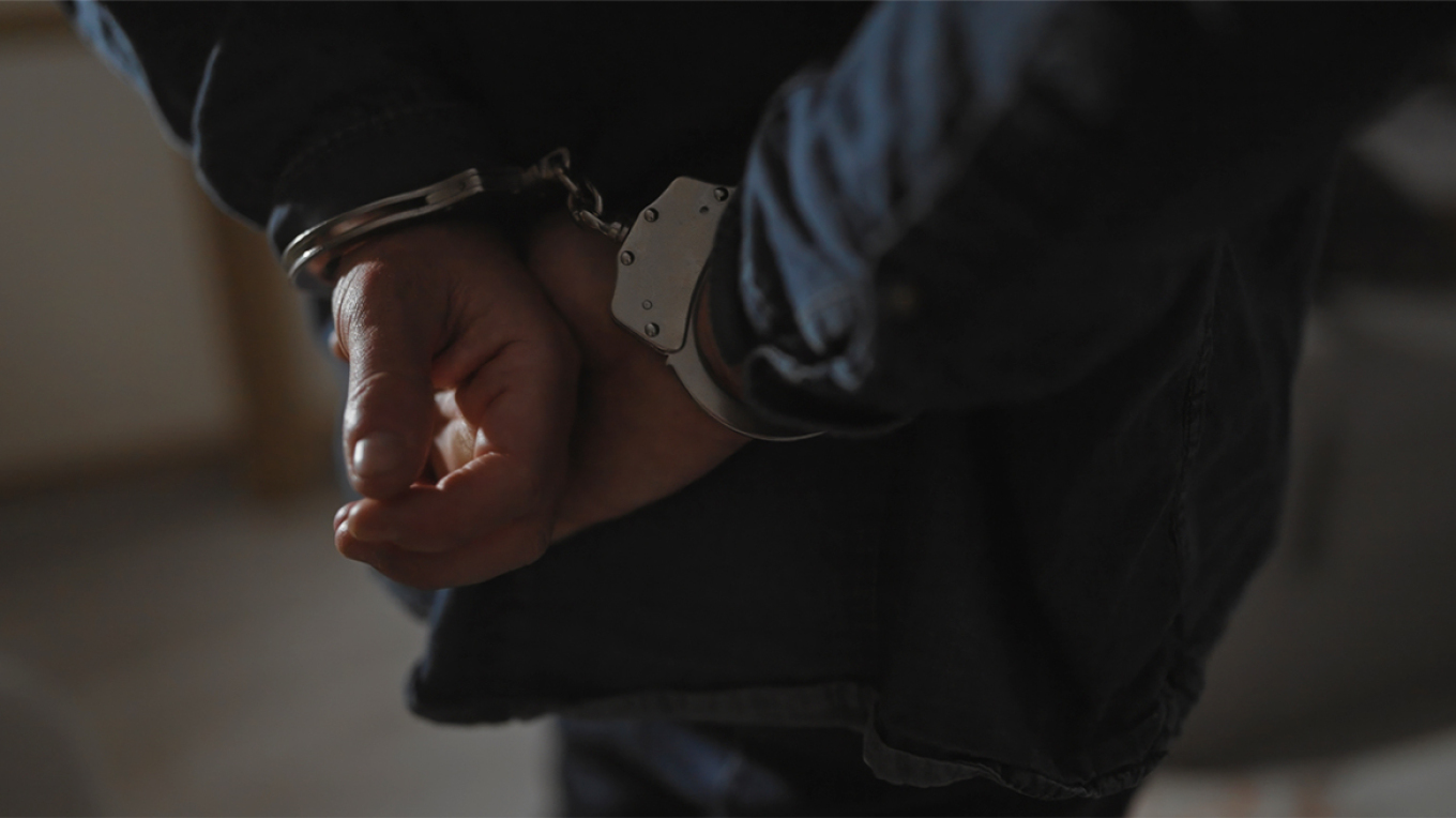 Παρέμβαση Βουρλιώτη για το κύκλωμα εκβιαστών