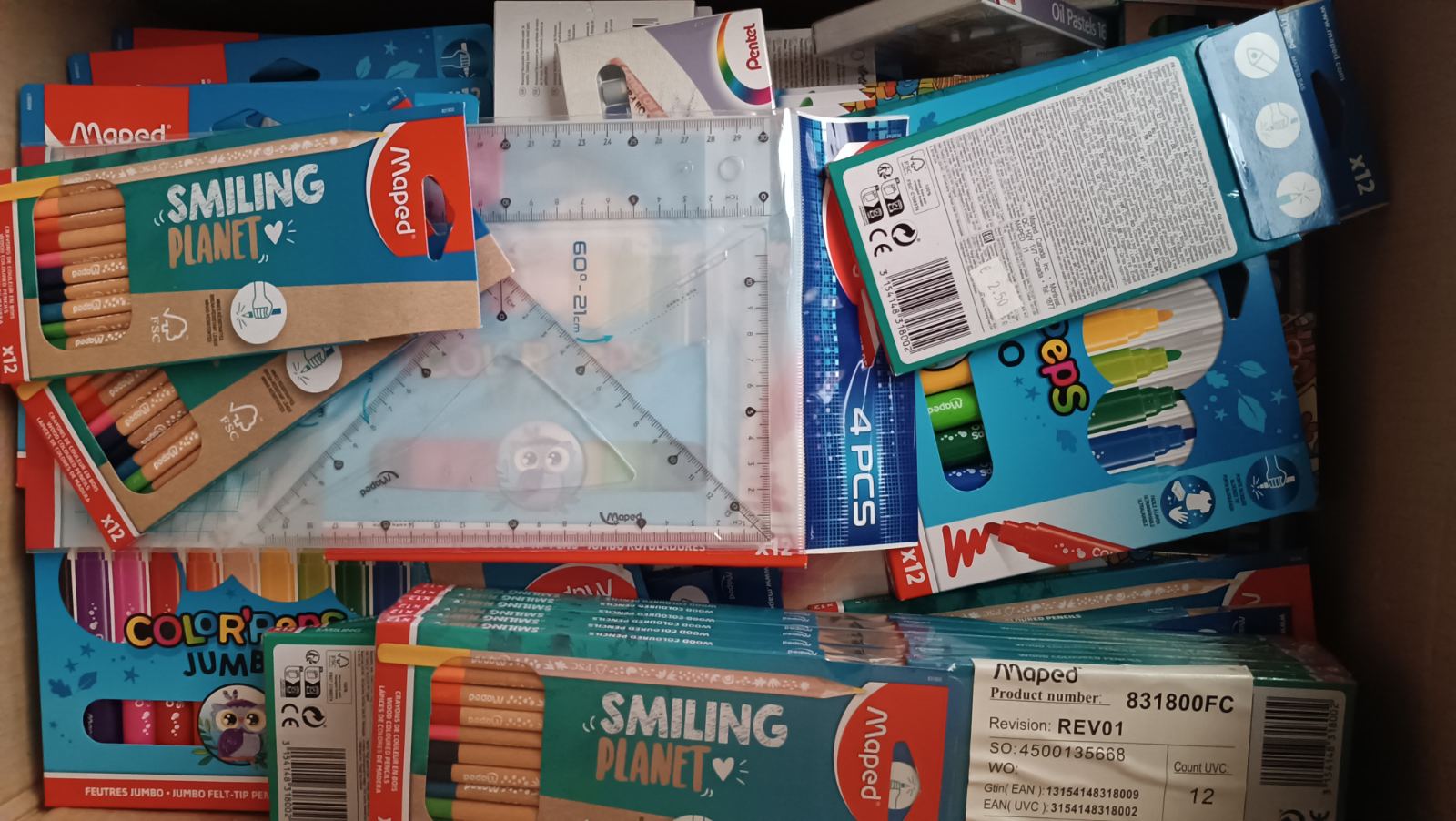 Η Εθελοντική ομάδα «Α.Τ.Α.Χ.Τ.Ο.Ι.» ευχαριστεί το ΕΛΜΕΠΑ για την προσφορά σχολικών ειδών