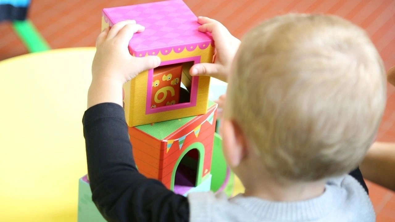 Παππούς πήρε λάθος παιδί από παιδικό σταθμό – Σχηματίστηκε δικογραφία σε βάρος του