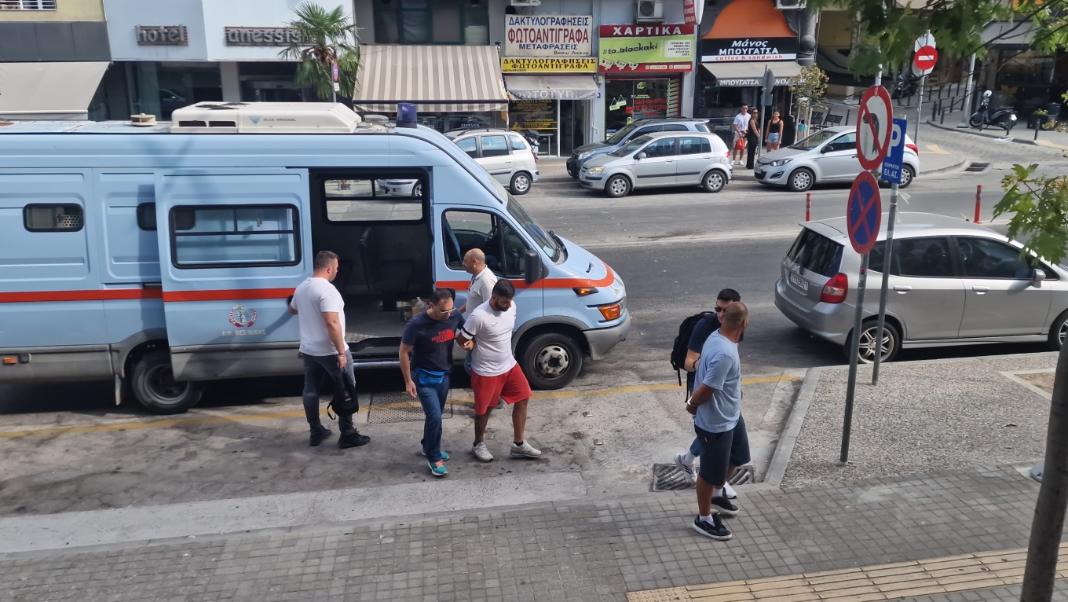 Καταδίκη 5 έτη για τον διανομέα που ξυλοκόπησε θανάσιμα πεζό για μια παρατήρηση