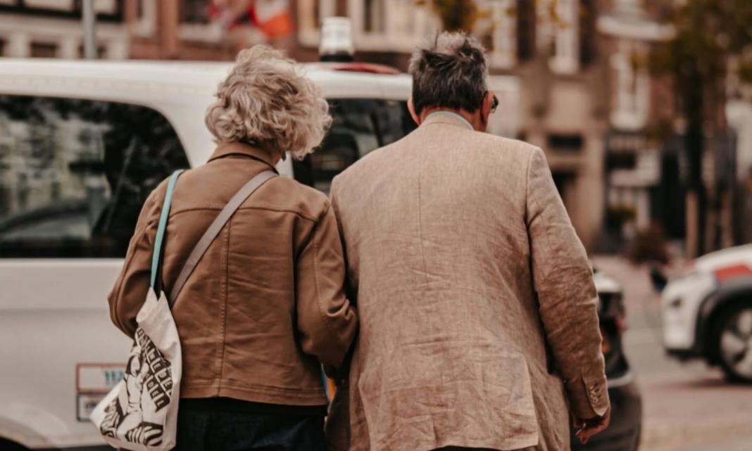 Συντάξεις: Κοντά στο 2,5% η αύξηση – Πότε θα τη δουν οι δικαιούχοι