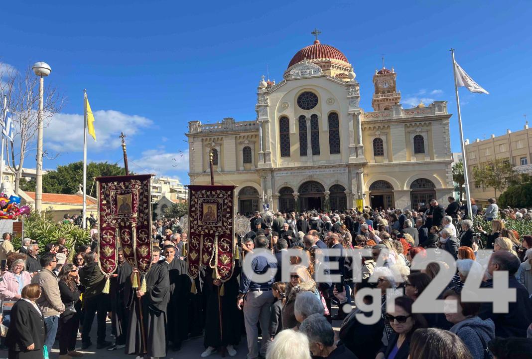 Ο Άγιος Μηνάς γιορτάζει αλλά τι γίνεται με την αναστήλωσή του;