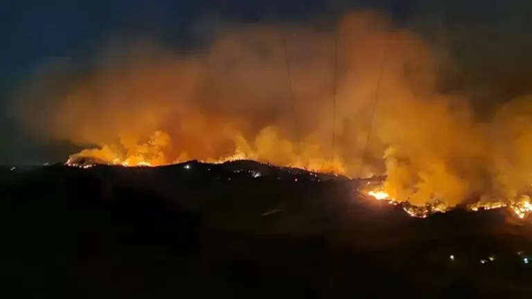 Η ατμοσφαιρική ρύπανση που οφείλεται στις πυρκαγιές συνδέεται με 1,5 εκατ. θανάτους ετησίως