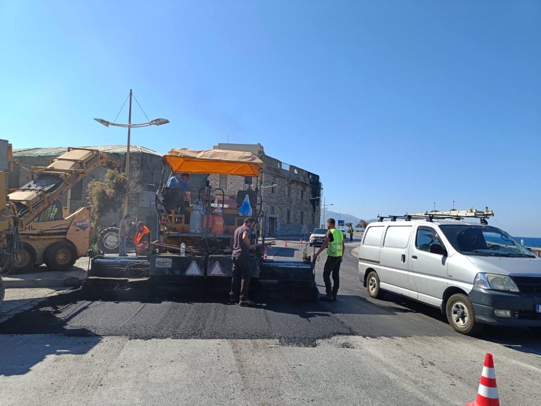 Συνεχίζεται την Πέμπτη 14 Νοεμβρίου η ανάπλαση οδοστρώματος διαβάσεων πεζών στη Λ. Σοφοκλή Βενιζέλου