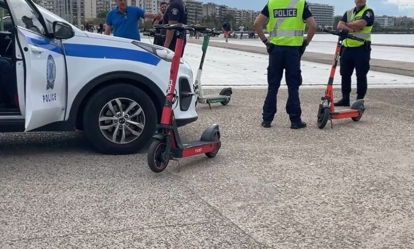 Ηλεκτρικά πατίνια: Τι ισχύει για τους οδηγούς με τον νέο ΚΟΚ – Πρόστιμα μέχρι 10.000 ευρώ