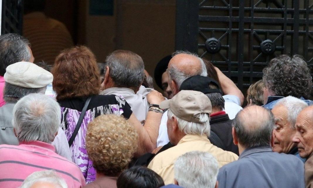 Συντάξεις Ιανουαρίου 2025: Οι ημερομηνίες για όλα τα ταμεία – Νωρίτερα οι πληρωμές