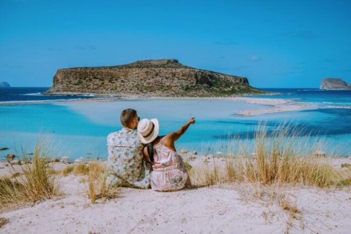 Πώς τα ακραία καιρικά φαινόμενα διαμορφώνουν τις ταξιδιωτικές επιλογές