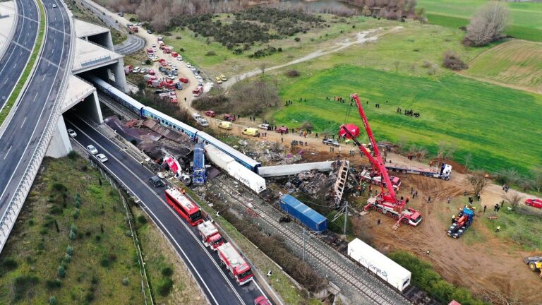 Τέμπη: Υπόμνημα για την πορεία των ερευνών κατέθεσε στον Εφέτη ανακριτή η Μ. Καρυστιανού