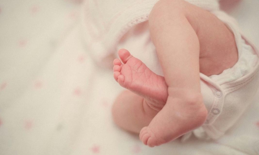 Ουγγαρία: Οι μητέρες δύο παιδιών θα δικαιούνται σύντομα ισόβια απαλλαγή από τους φόρους – Στόχος η αύξηση των γεννήσεων