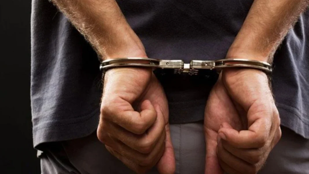 Σύλληψη 29χρονου που κατείχε πιστόλι και 104 φυσίγγια
