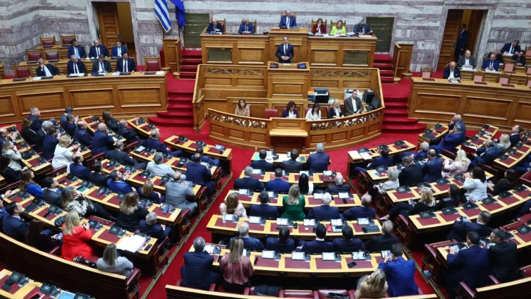 Παραιτήθηκε ο βουλευτής της Νίκης, Γεώργιος Αποστολάκης