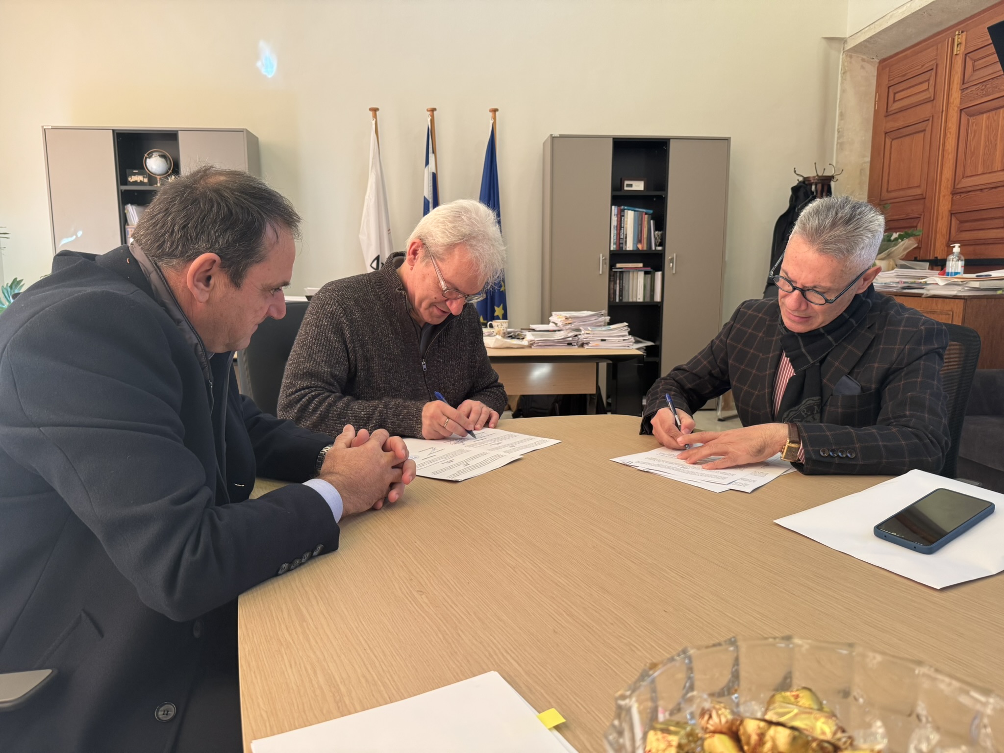 Συνεχίζεται η συνεργασία Δήμου Ηρακλείου – 7ης ΥΠΕ Κρήτης για την παροχή υπηρεσιών πρωτοβάθμιας φροντίδας υγείας