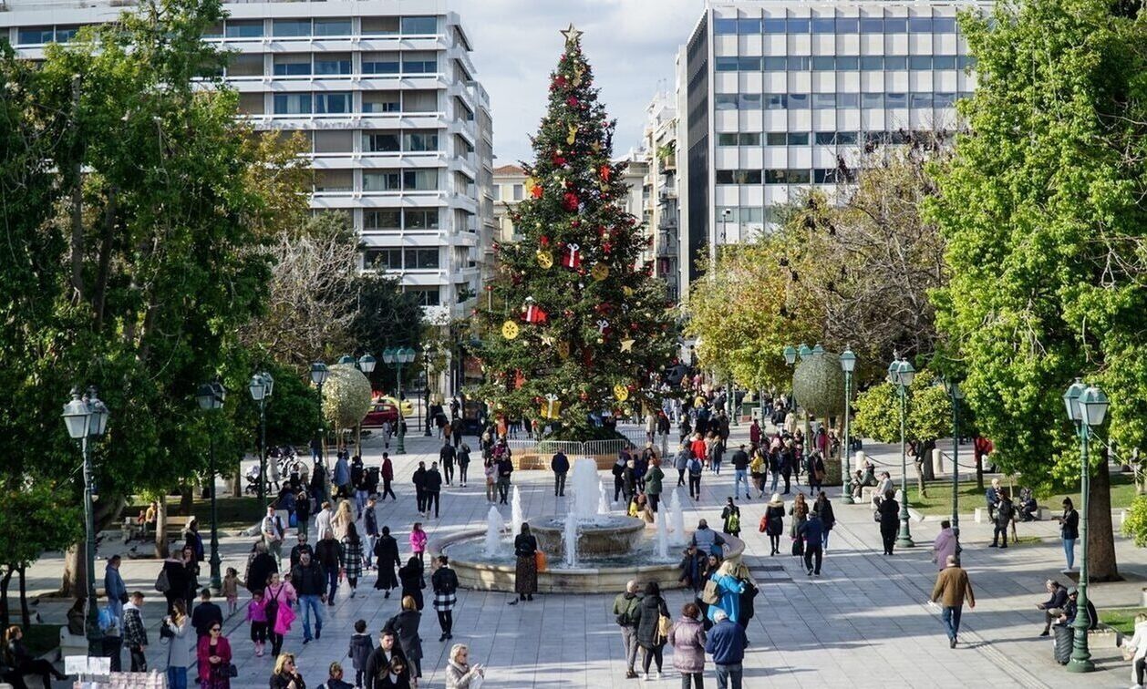 Εορταστικό ωράριο: Ποιες Κυριακές θα είναι ανοιχτά τα καταστήματα – Αναλυτικά οι ώρες