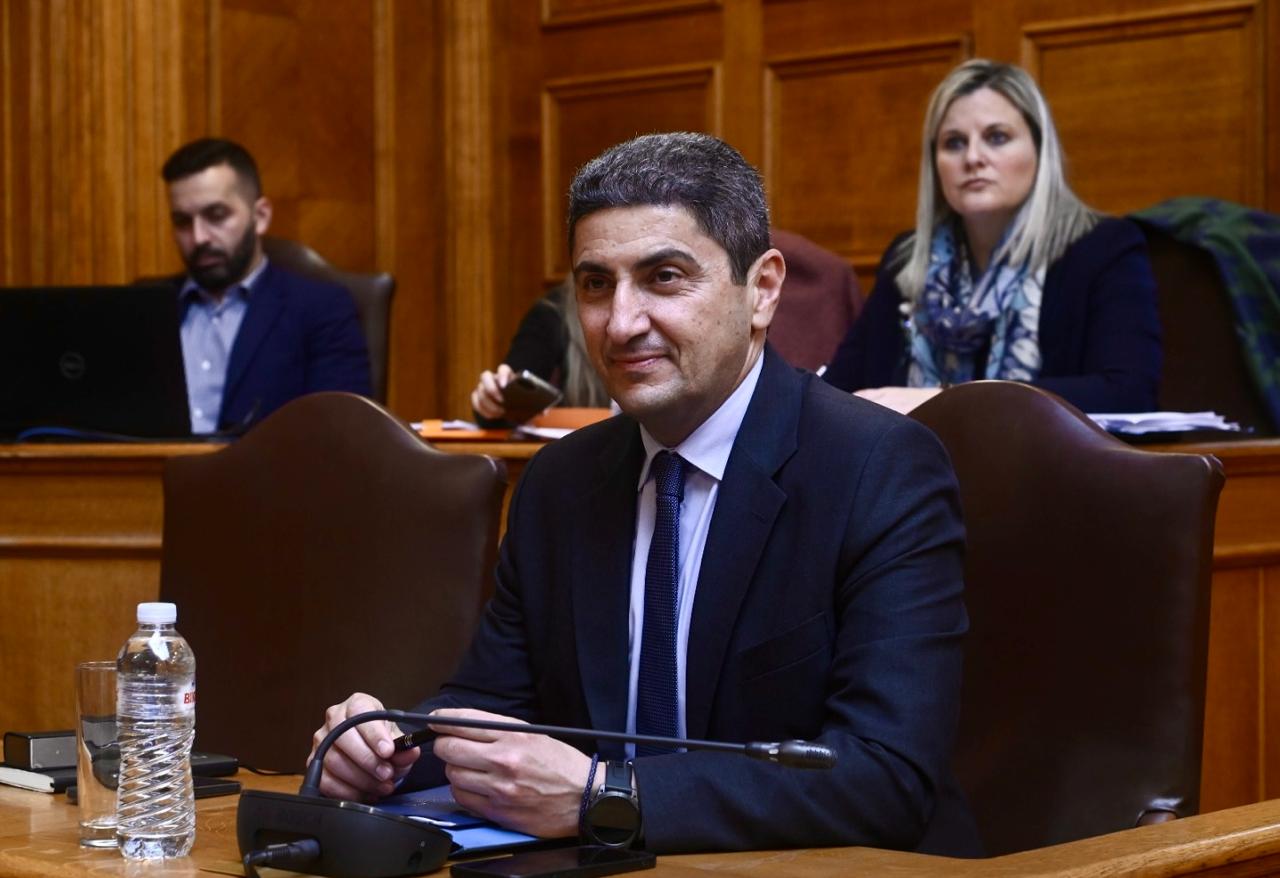 Συγχαρητήρια Αυγενάκη στην ελληνική ομάδα bitLab που διακρίθηκε στην Παγκόσμια Ολυμπιάδα Ρομποτικής