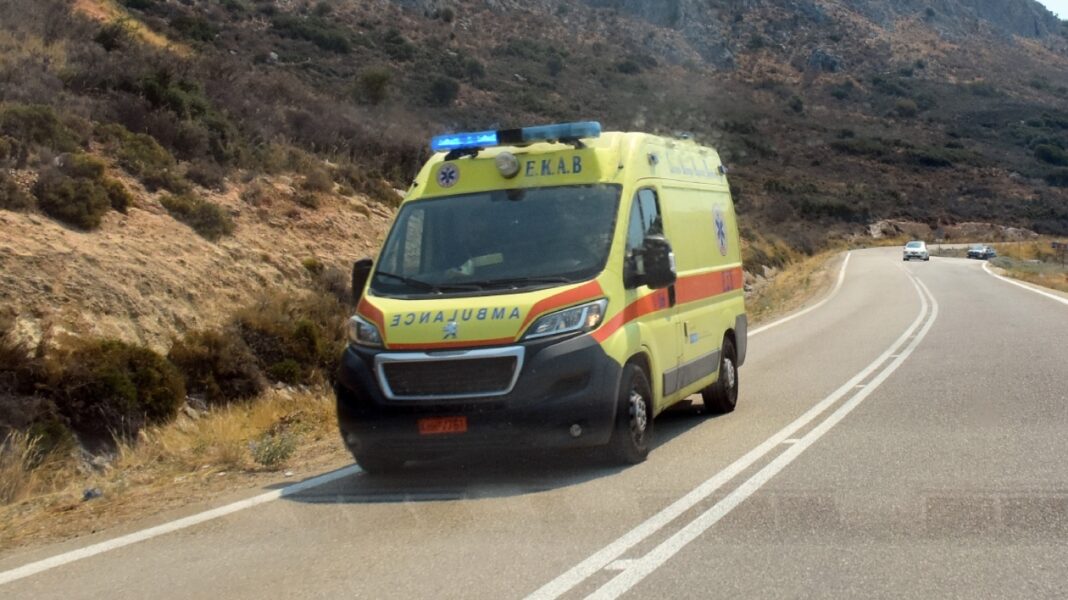 Φορτηγό παρέσυρε και σκότωσε 25χρονη