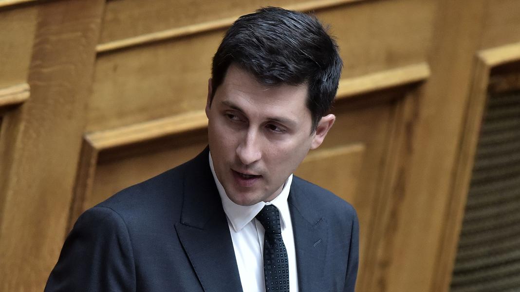 Παύλος Χρηστίδης: «Νομοθετείτε τη φτώχεια»