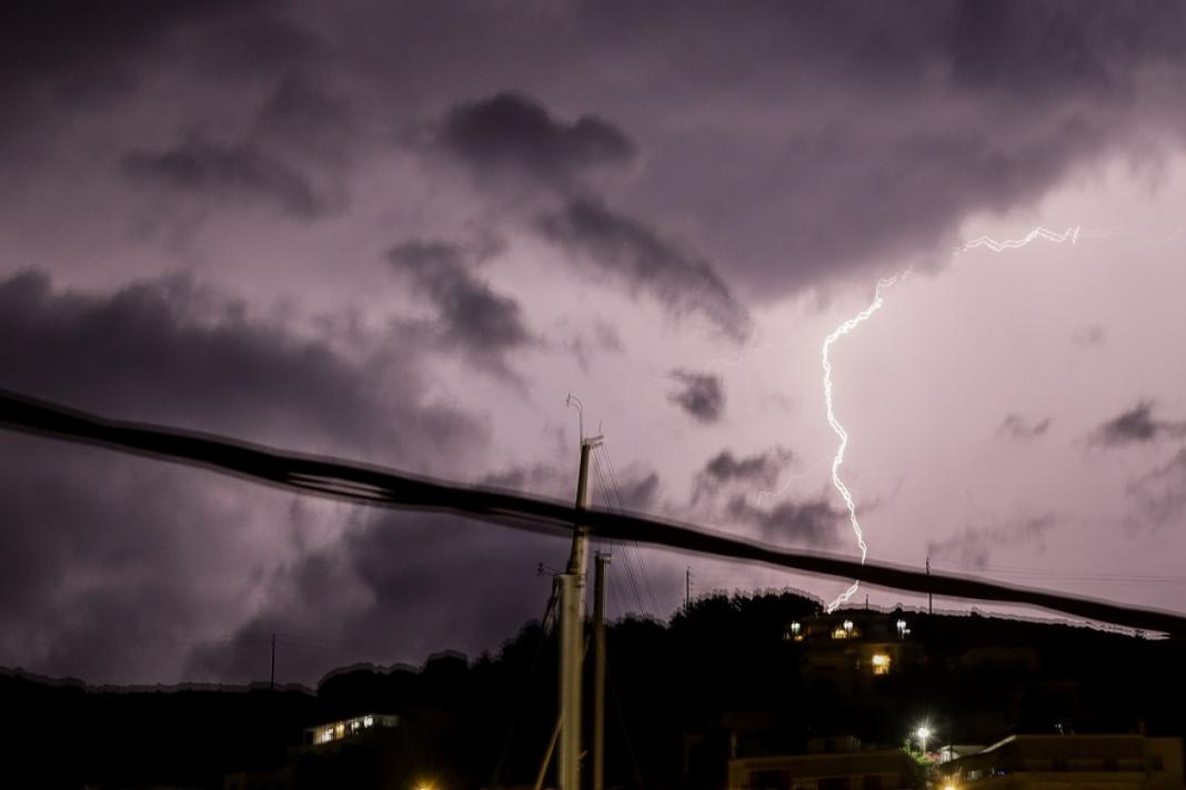 Καιρός: Βροχές και καταιγίδες το Σάββατο – Ποιες περιοχές θα επηρεαστούν