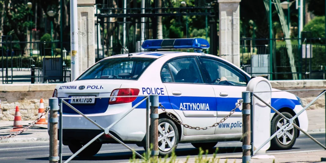 Κύπρος: 62χρονος βρέθηκε νεκρός στο σπίτι του από χτυπήματα με μαχαίρι – Συνελήφθη η σύζυγός του
