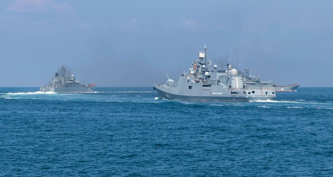 Η Ρωσία διεξάγει στρατιωτικές ασκήσεις με υπερηχητικούς πυραύλους στη Μεσόγειο