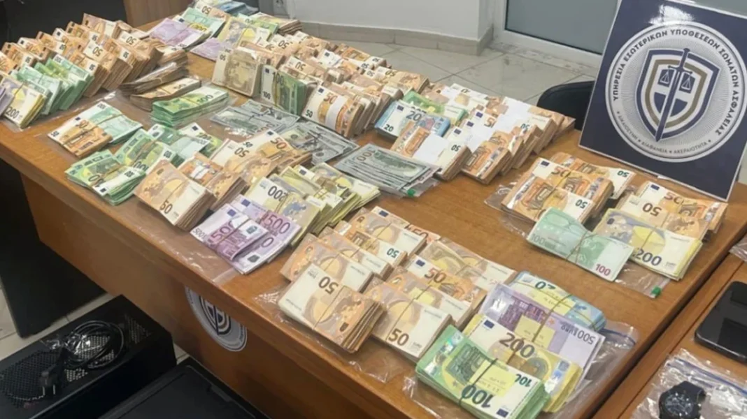 Κύκλωμα πολεοδόμων: Ξεκινούν οι απολογίες των 21 συλληφθέντων – Οι 3 εγκληματικές οργανώσεις και ο τρόπος δράσης τους