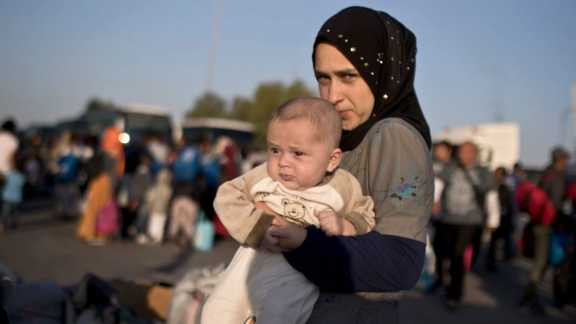 Η Αθήνα «χαρτογραφεί» το νέο τοπίο μετά τις εξελίξεις στη Συρία – Στο ΚΥΣΕΑ οι αποφάσεις για το άσυλο