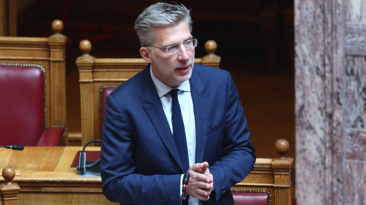 Σκέρτσος: Οριστικό «λουκέτο» σε καταστήματα που διαθέτουν παράνομα αλκοόλ σε ανηλίκους