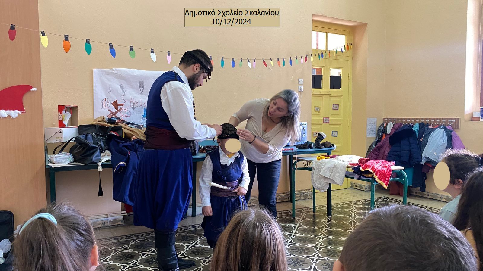 Πολιτιστική παρέμβαση σε σχολεία του Ηρακλείου με θέμα «Η Κρητική Φορεσιά, νήμα πολιτισμού και Παράδοσης»