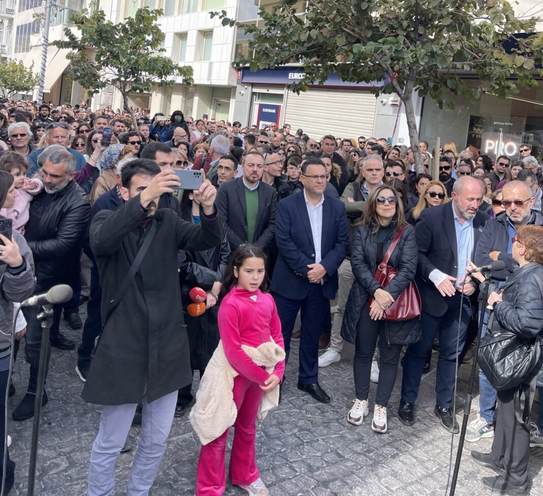 Στην διαμαρτυρία για τα Τέμπη ο Φρ. Παρασύρης